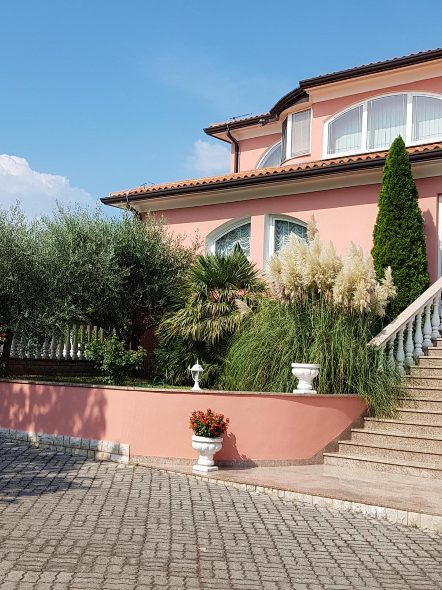 Apartments And Rooms Villa Chiara Krnica Exterior photo