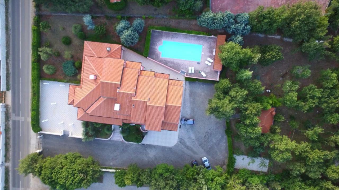 Apartments And Rooms Villa Chiara Krnica Exterior photo
